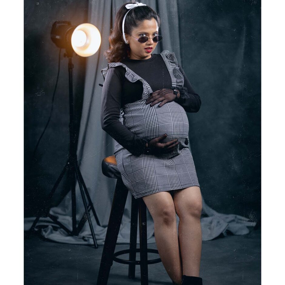 Maternity Retro Theme Shoot stChennai