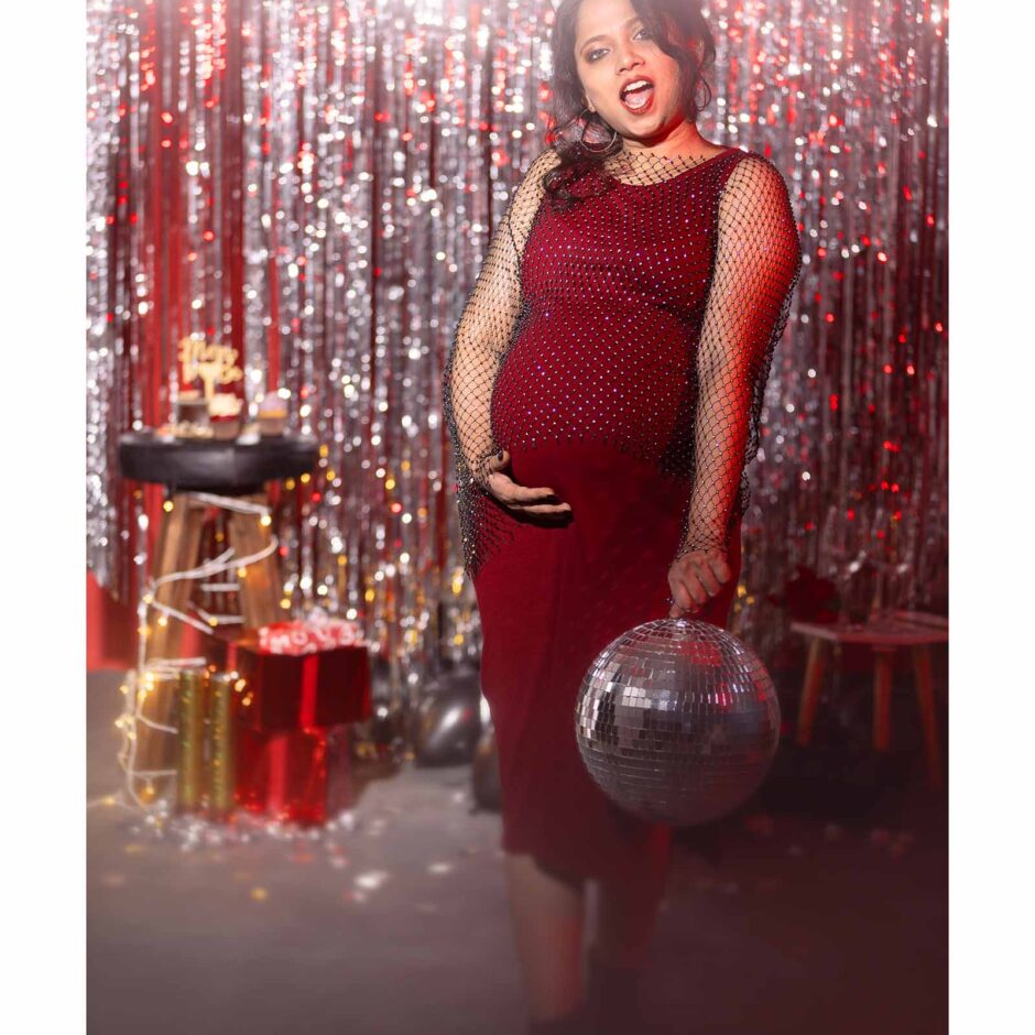 Maternity Shoot Party Theme